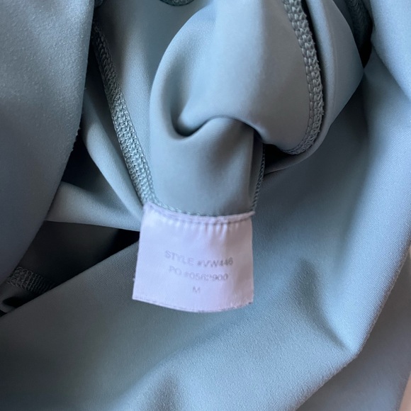 Vuori Studio Pocket Legging Vintage Pistachio-Size Medium - Picture 6 of 8